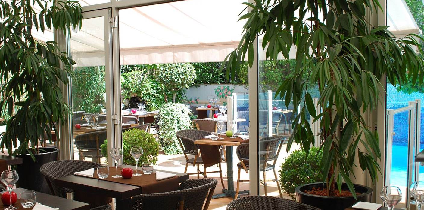 Breakfast Room Hotel Amarante Cannes