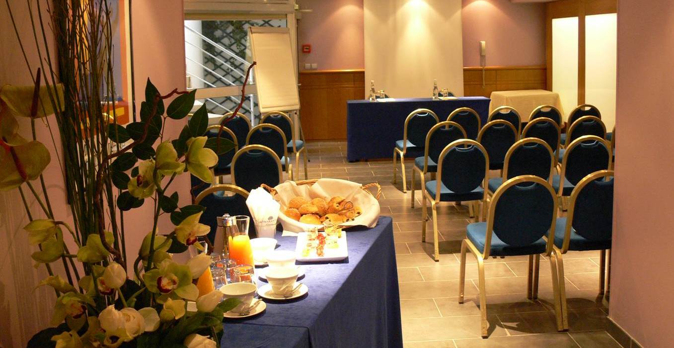 Meeting Room Hotel Amarante Cannes